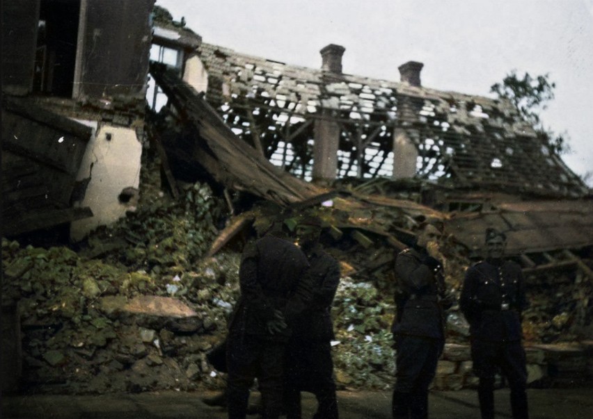 1939 rok, Zniszczenia na stacji kolejowej w Pionkach