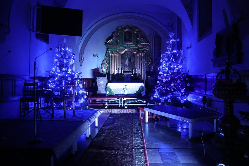 Piękne Misterium Bożonarodzeniowe „Niekoniecznie jasełka" zostało wystawione w parafii świętego Stanisława w Tumlinie. Zobacz zdjęcia