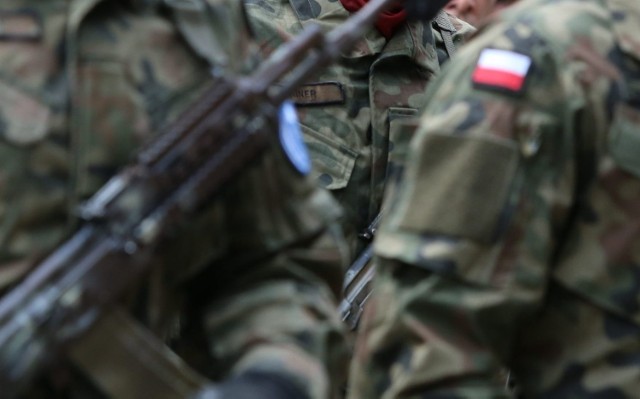Oficerowie 15. Giżyckiej Brygady Zmechanizowanej pobili policjantów. Zostaną usunięci ze służby