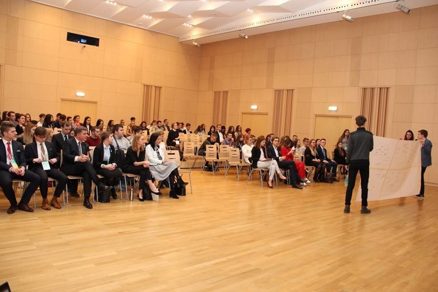 Młodzi radni z Radoszyc wzięli udział w konferencji w Kielcach