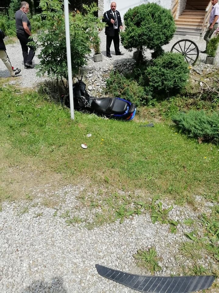 Podhale: Śmiertelny wypadek w Leśnicy. Motocyklista uderzył w betonowy przepust [ZDJĘCIA]