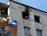 Pożar mieszkania we Wrocławiu. Ogień w budynku przy ul. Ulanowskiego [ZDJĘCIA]