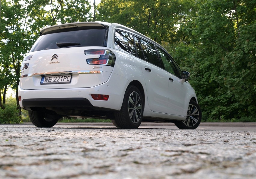 Citroën Grand C4 Picasso. Większy niż wygląda...