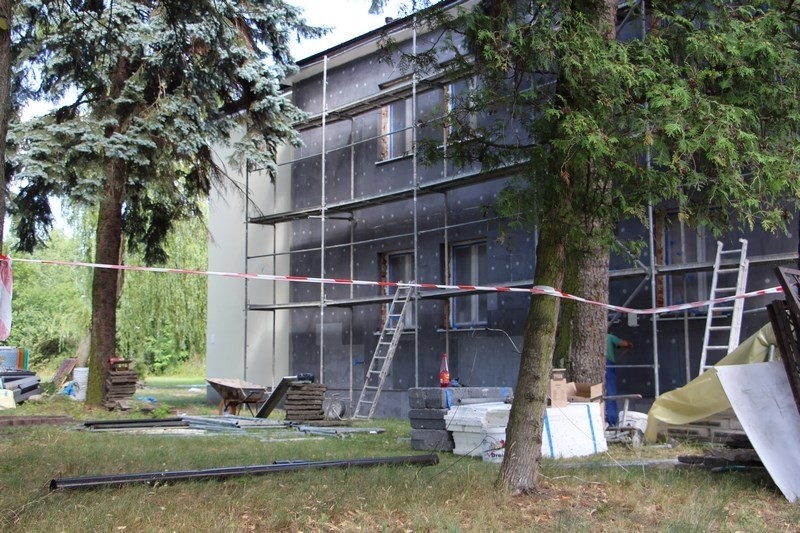 Trwa remont szkoły podstawowej we Wrzosie w gminie Przytyk.