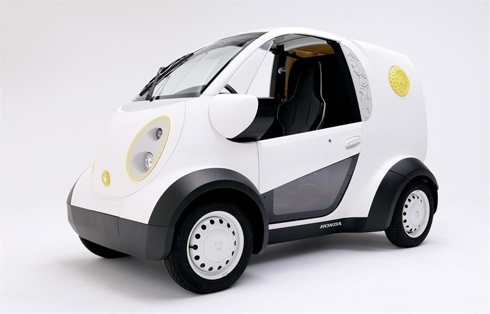 Micro Commuter to pojazd Hondy, którego karoseria oraz...