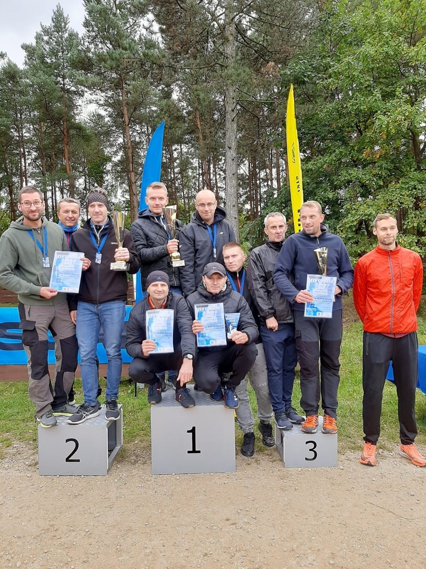 Nasi policjanci na podium na Ogólnopolskich Mistrzostwach Policji w XVIII Biegu Przełajowym [ZDJĘCIA]