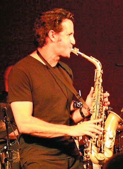 Gościnnie na scenie kina wystąpi Eric Marienthal, jeden z najdynamiczniejszych i najciekawszych saksofonistów współczesnego jazzu.