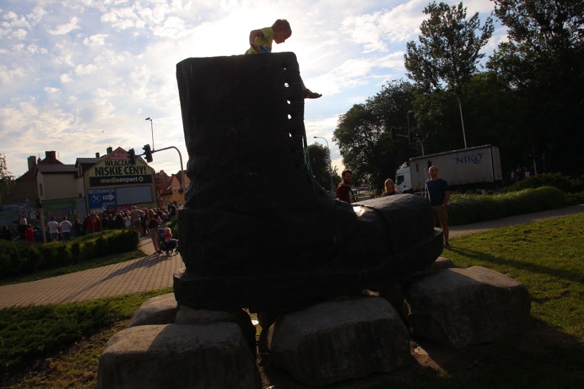 Ruszył festiwal w Jarocinie. Zobaczcie zdjęcia z pierwszego...