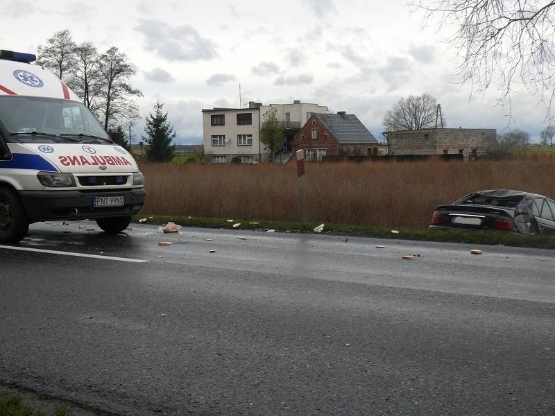 Wypadek w Porażynie: Nie żyją ojciec i córka [ZDJĘCIA]