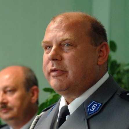Leszek Marzec, nowy komendant lubuskiego garnizonu, w tle jego poprzednik Marek Bronicki