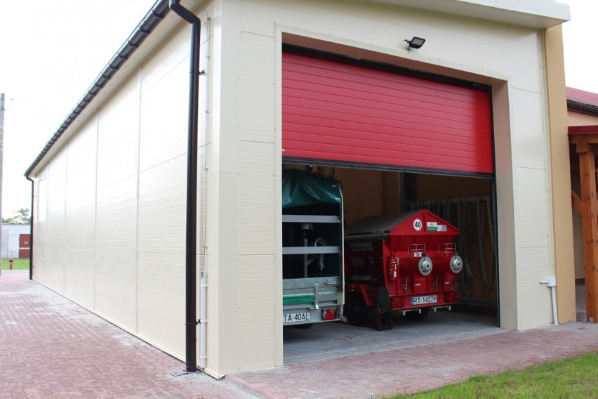 Strażacy z Gorzyc mają nowy garaż. Pierwszy etap rozbudowy remizy kosztował ponad pół miliona złotych. Zobacz zdjęcia  