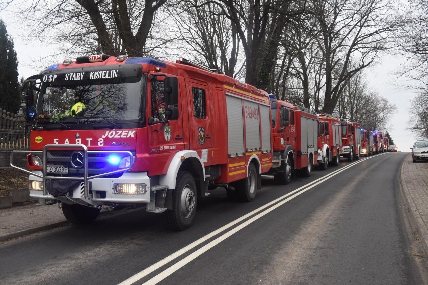 Pożar w Miszewie. Płonęło pomieszczenie gospodarcze. 03.01.2022