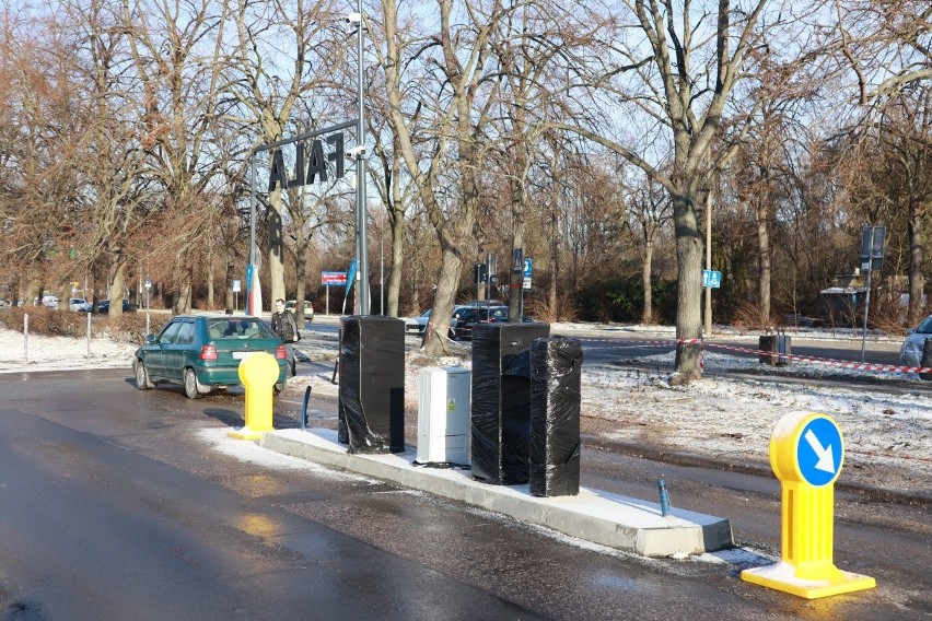 O opłatach za parking przy Fali mówi się od roku. Pierwszy...