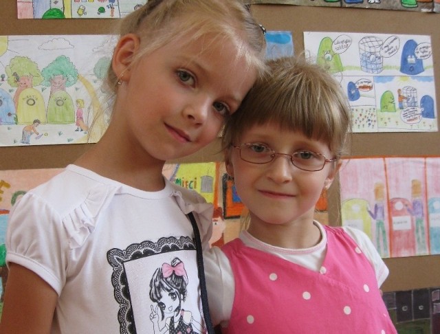 Michalina Łykus i Wiktoria Tatyrża z przedszkola nr 6 były najlepsze w zbieraniu puszek.
