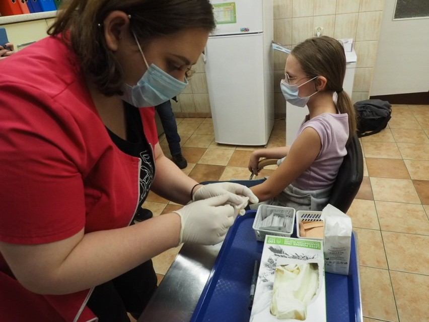 W Koszalinie trwają szczepienia nastolatek przeciw HPV. W...