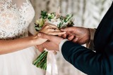 Unieważnienie ślubu kościelnego. Ile kosztuje i czy łatwo je zdobyć? Czym jest tzw. "rozwód kościelny"?