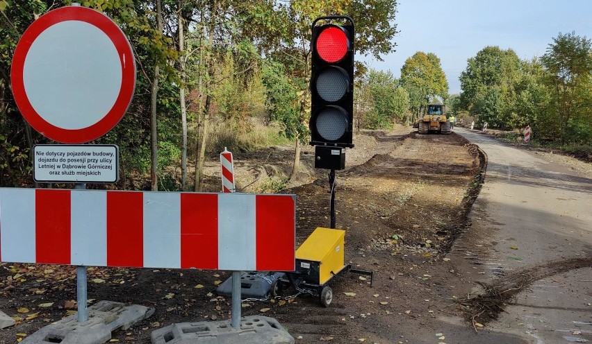 Ulica Letnia remontowana jest na odcinku 2 kilometrów. W...