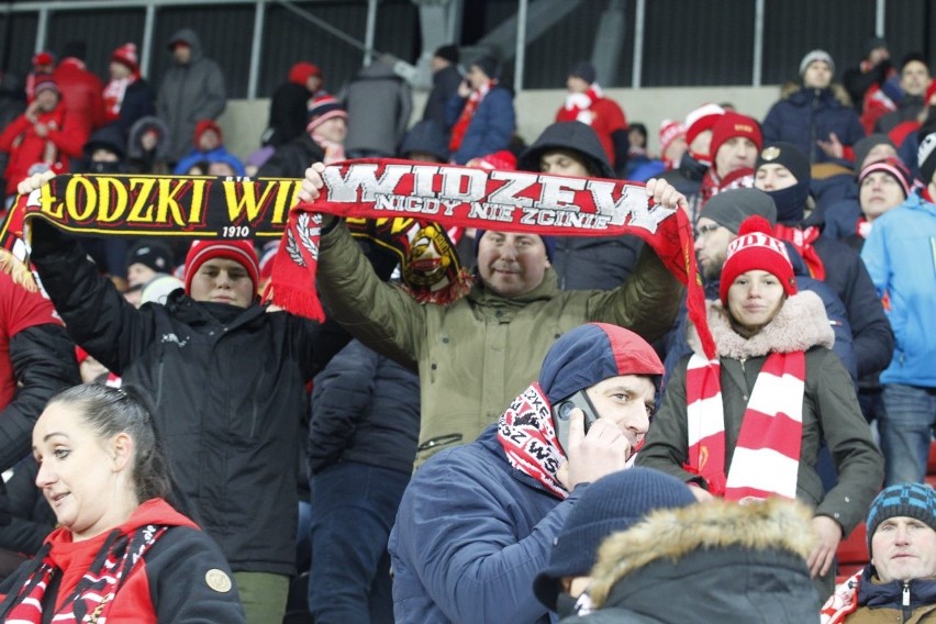 Kibice na meczu Widzew Wisła. Świetny mecz i świetna atmosfera na trybunach 