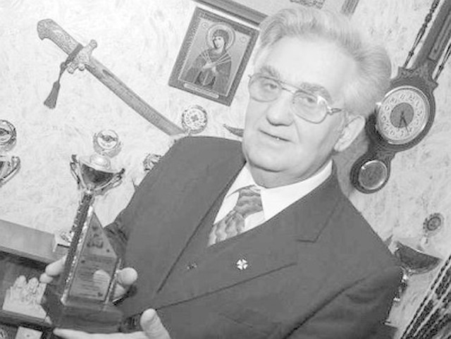 Leon Piecuch zmarł w wieku 74 lat.