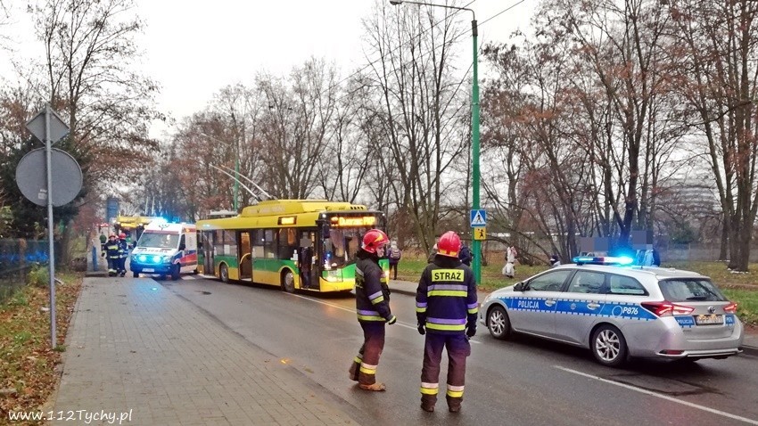 Tychy: trolejbus potracił rowerzystę. Na miejsce natychmiast...