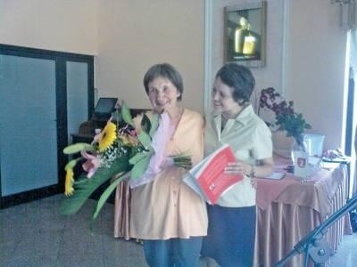 Stanisława Kulawik (z prawej) przez 50 lat działała w klubie w kopalni "Czatkowice". Na zdjęciu z Magdaleną Sobesto-Wiejak. FOT. EWA TYRPA