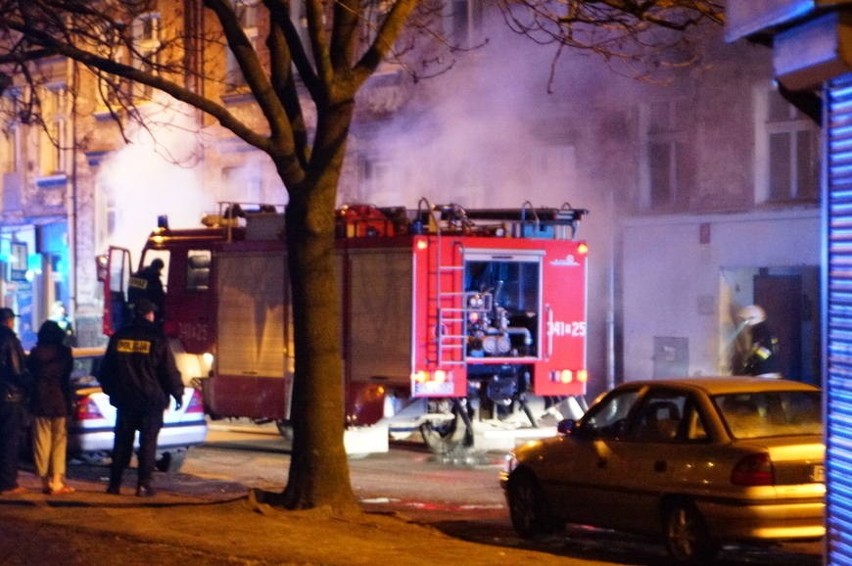 Pożar w Kaliszu. 17 osób trafiło do szpitala