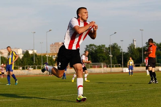 Resovii do awansu nie wystarczy dobra postawa piłkarzy na boisku. Trzeba też uregulować zaległości wobec ZUS.