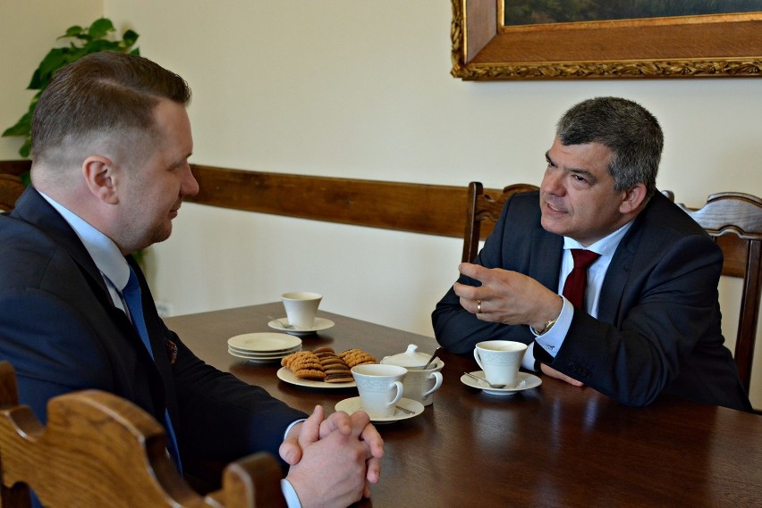 O bezpieczeństwie i obronie. Ambasador Rumunii rozmawiał z wojewodą lubelskim