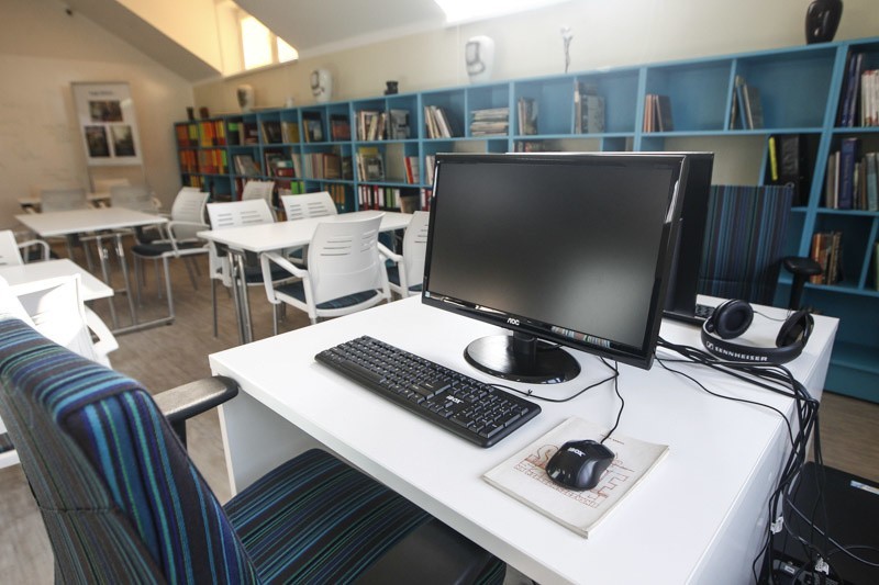 Nowa multimedialna biblioteka w Boguchwale...