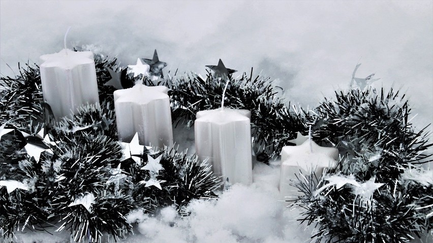 "White Christmas" to piosenka autorstwa Irvinga Berlina z...
