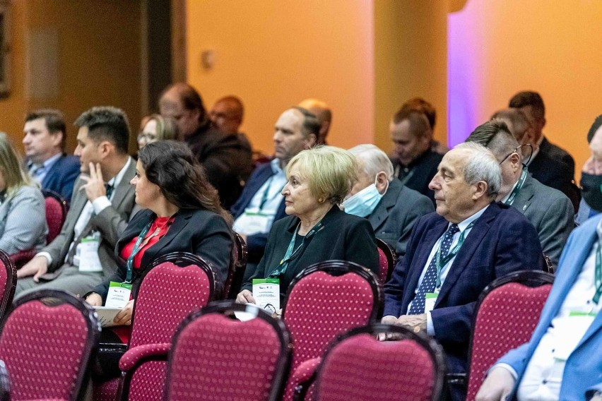 Zakres tematyczny konferencji poświęcony jest szeroko...