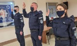 Ostrołęka. Nowi funkcjonariusze w Komendzie Miejskiej Policji w Ostrołęce. 15.03.2022. Zdjęcia