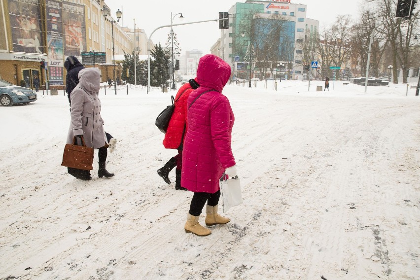 - Teraz czeka nas łagodna zima do około 12-15 stycznia, a...