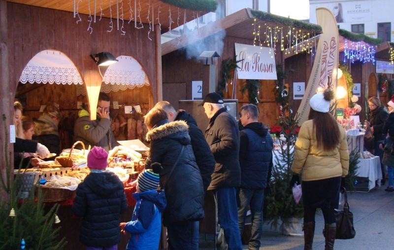Świąteczny Jarmark na Rynku w Oświęcimiu. Było pysznie i magicznie