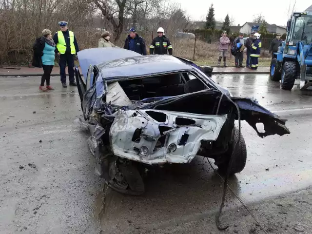 Samochód został doszczętnie zniszczony