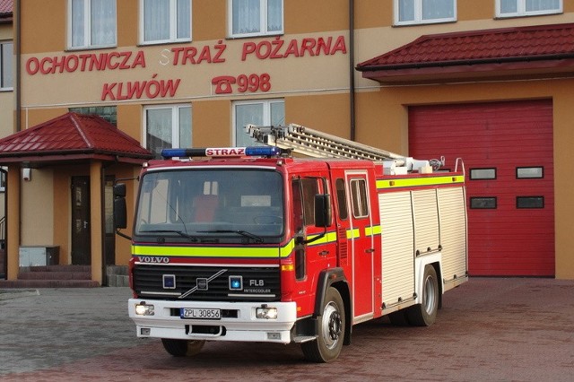 Nowy wóz strażacki bardzo przyda się druhom w Klwowie.
