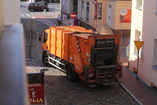 Za kilka miesięcy poznamy nowych odbiorców śmieci i ceny za ich wywóz.