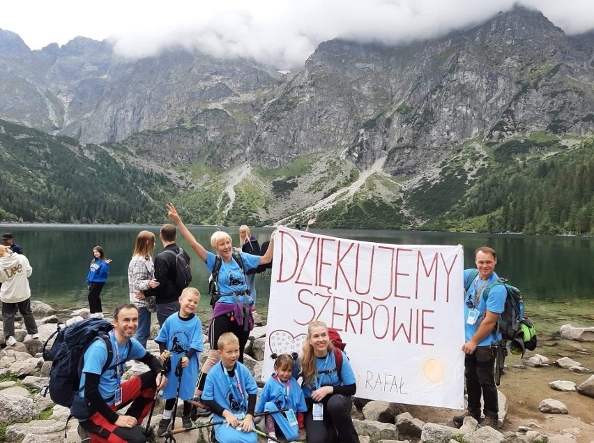 Szerpowie Nadziei z niepełnosprawnymi w Tatrach. Zobaczcie, jak walczą o marzenia!