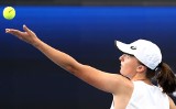 Tenis. Iga Świątek pokonała Belindę Bencic w United Cup. Prowadzimy ze Szwajcarią. Spacerek nie bez usterek