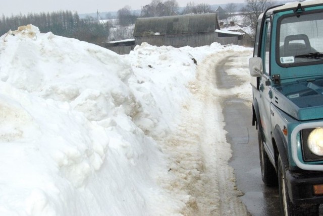 Wąwóz na trasie między Wólką Bałtowską a Borcuchami był jedynym miejscem w powiecie, gdzie trzeba było wysłać ładowarkę.