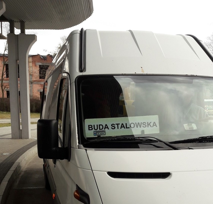 Z Nowej Dęby do Budy Stalowskiej znów jeździ autobus. Przywrócono zlikwidowane połączenie 