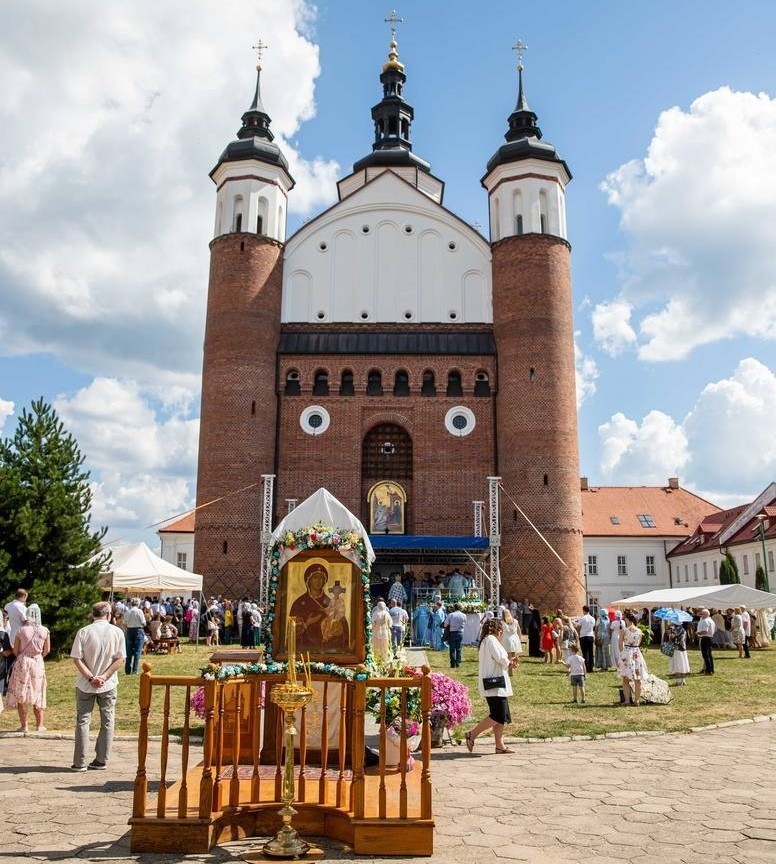 TOP 21 najczęściej odwiedzanych świątyń w Podlaskiem. Zobacz, które cerkwie, synagogi i kościoły turyści uważają za najciekawsze? [ZDJĘCIA]