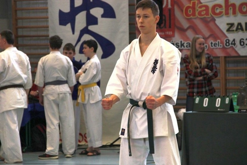 Ostrowski Klub Karate Kyokushin z czterema medalami