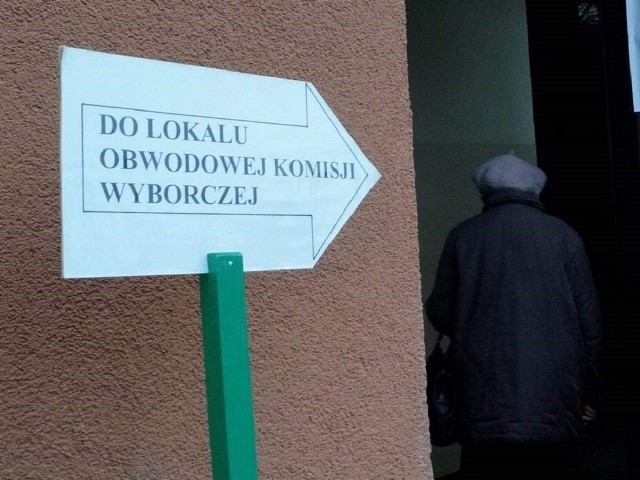 Druga tura wyborów na prezydenta nie przebiega w Inowrocławiu spokojnie.