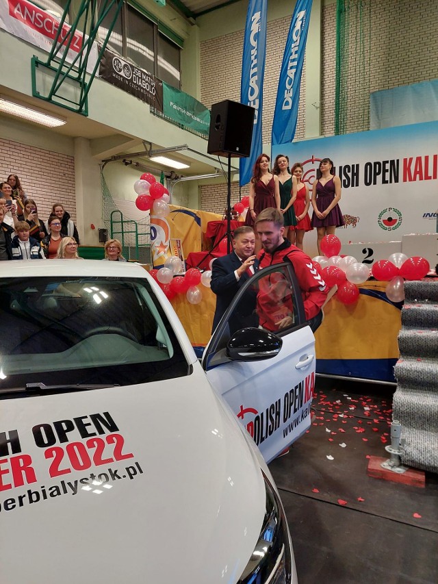 Michał Chojnowski i jego nagroda za triumf w Superfinale Polish Open Kaliber 2022