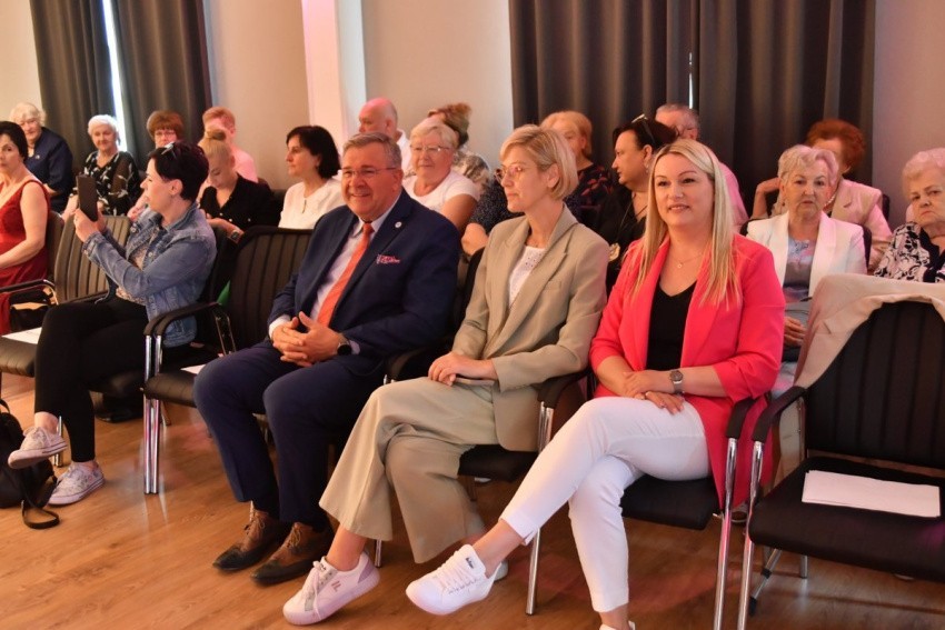 W Centrum Wsparcia Społecznego w Kartuzach odbyła się Gala...