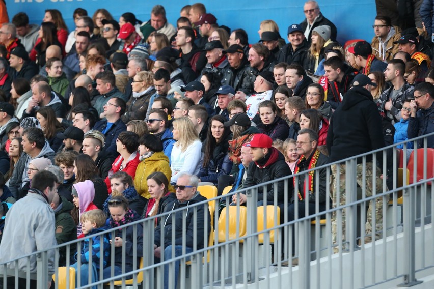 Kibice na meczu Sparta – Falubaz na Stadionie Olimpijskim [ZNAJDŹ SIĘ NA ZDJĘCIACH]