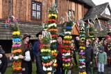 Najpiękniejsze palmy wielkanocne są w Gilowicach na Żywiecczyźnie. Kolejna odsłona słynnego konkursu. Zobaczcie zdjęcia