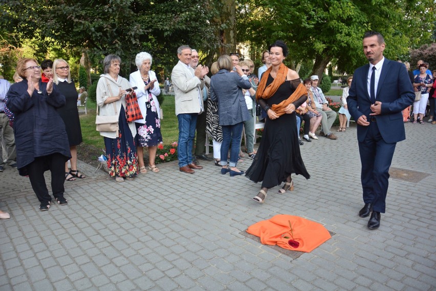 Festiwal w Busku. Joanna Woś odsłoniła słoneczko w Alei Gwiazd [WIDEO, ZDJĘCIA]