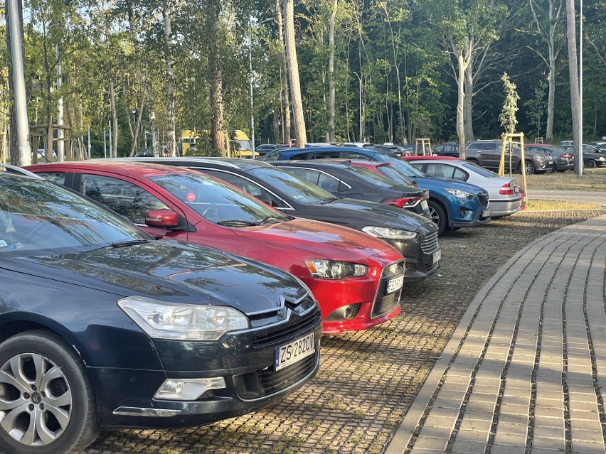 Głębokie żyje także wieczorem. Szczecinianie chętnie...